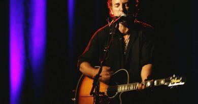 20 Years Ago Today: Bruce Springsteen’s ‘The Rising’ Hits Number One